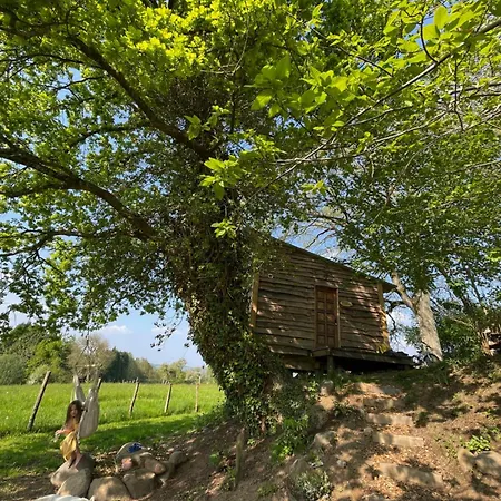 Des Deux Chênes * Avrilly (Orne)